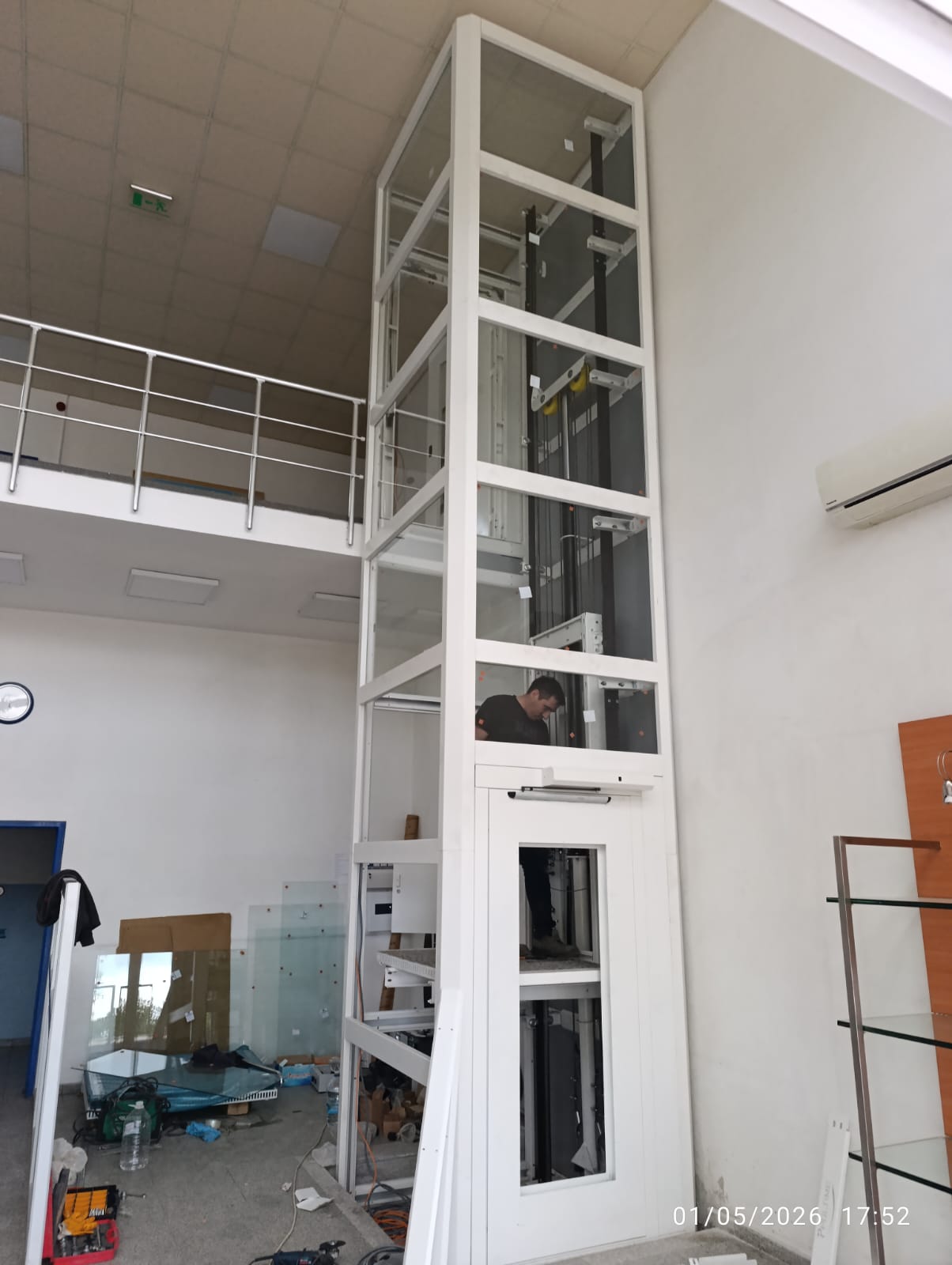 MudaLift engelli asansörü ve dikey erişim platformu